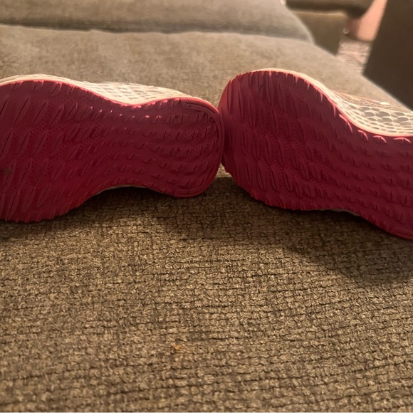 New Balance Kids' Pink and Gray Sneakers - Picture 3 of 4